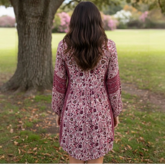 American Eagle Floral Long Sleeve Dress - Picture 3 of 10
